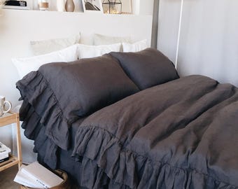 Conjunto de capa de edredom com babados em linho: roupa de cama em linho natural lavado em pedra.