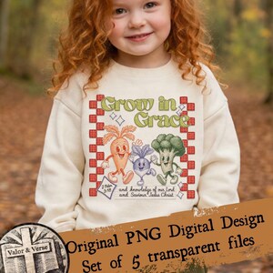 Könnte beinhalten: Ein cremefarbenes Sweatshirt mit dem Schriftzug "Grow in Grace" und Cartoon-Gemüse: eine Karotte, eine Rote Bete und Brokkoli. Das Design enthält den Text "2 Peter 3:18 and knowledge of our Lord and Saviour Jesus Christ". Das Bild enthält auch den Text "Original PNG Digital Design Set of 5 transparent files".