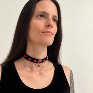 Blood Red Gem Velvet Choker, Victorian Vampire Draped Chain Necklace, Goth Gift for Her image 3