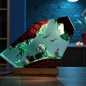 Ocean Diorama Resin Lamp, Shipwreck Octopus Night Light