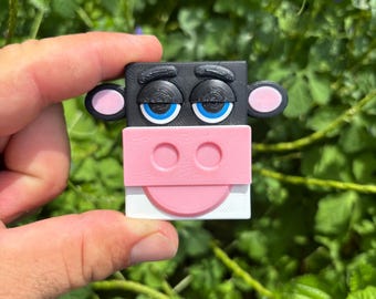 Otis the Cow Magnet