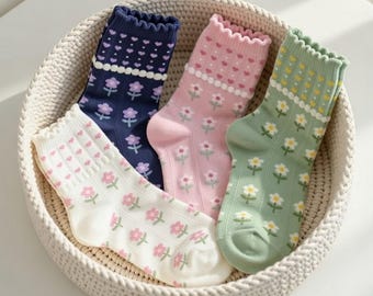 Calcetines de algodón con estampado floral pequeño / Calcetines de punto hasta media pantorrilla para uso diario