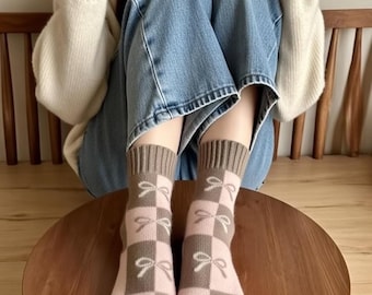 Calcetines gruesos con forro polar para mujer / Calcetines térmicos y cálidos para dormir en invierno / Cómodos calcetines de media pantorrilla para el hogar / Suaves y esenciales para el frío