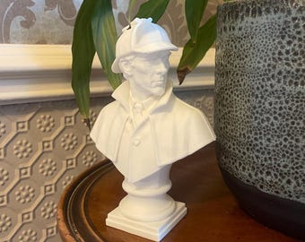 Sherlock Holmes Bust | Victorian Detective Literary Sculpture