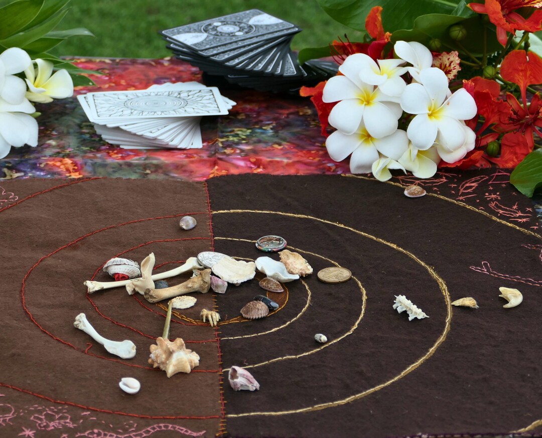 Live Bone Reading (zoom) - 30 Minute Intuitive Navigation Session ...