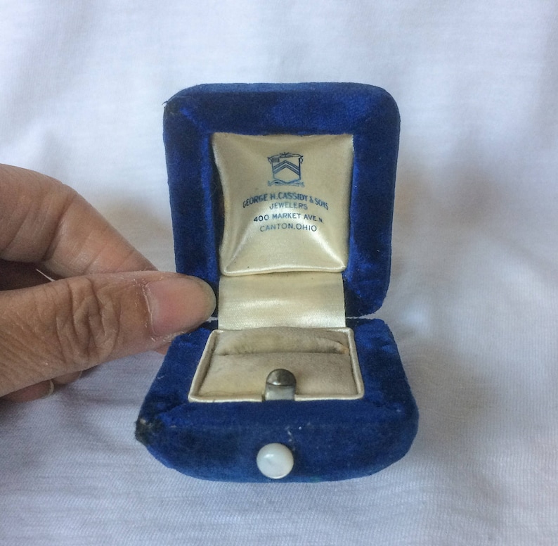 Vintage Blue Velvet Ring Box Art Deco jewelry Wedding Display Etsy
