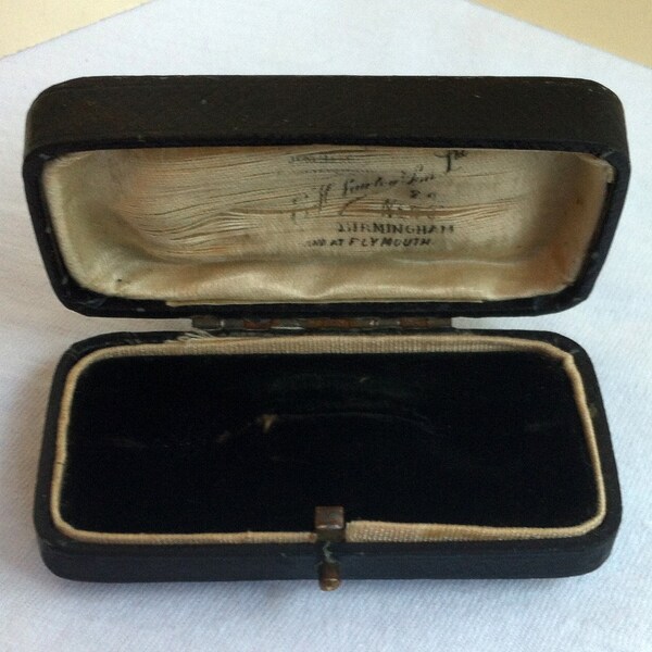 Victorian Gilt Leather Box Stick Pin Bar Stickpin Brooch jewelry display presentation Velvet Lined