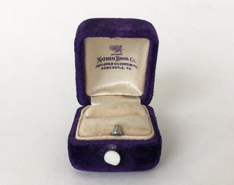 Purple Ring Box Wedding Jewelry Velvet Display MOP Mother of Pearl push button clasp Vintage Art Deco PA Philadelphia