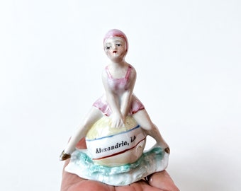 Pink Flapper Bathing Beauty Lady Woman Ceramic Porcelain Figurine souvenir Vintage Art Deco Germany La