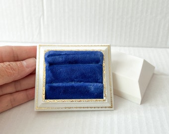 Wedding Set Ring Box Blue Tray Velvet Display White Old Plastic Art Deco Style Vintage MCM