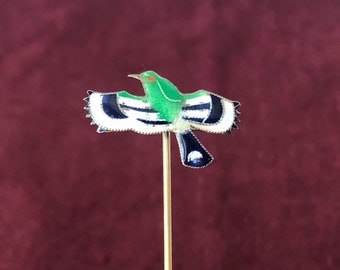 Vintage Stickpin Chinese Enamel Flying Bird Cloisonne Green Black White Jewelry Tie Lapel Brooch Gold Filled G/F Stick Pin
