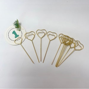 10Pcs Heart Shaped Wire table number holder, Wire Memo Holder Clips, Sign Holder, Escort Card Display, Namecard Holder, Picks 2 colors 2size image 4