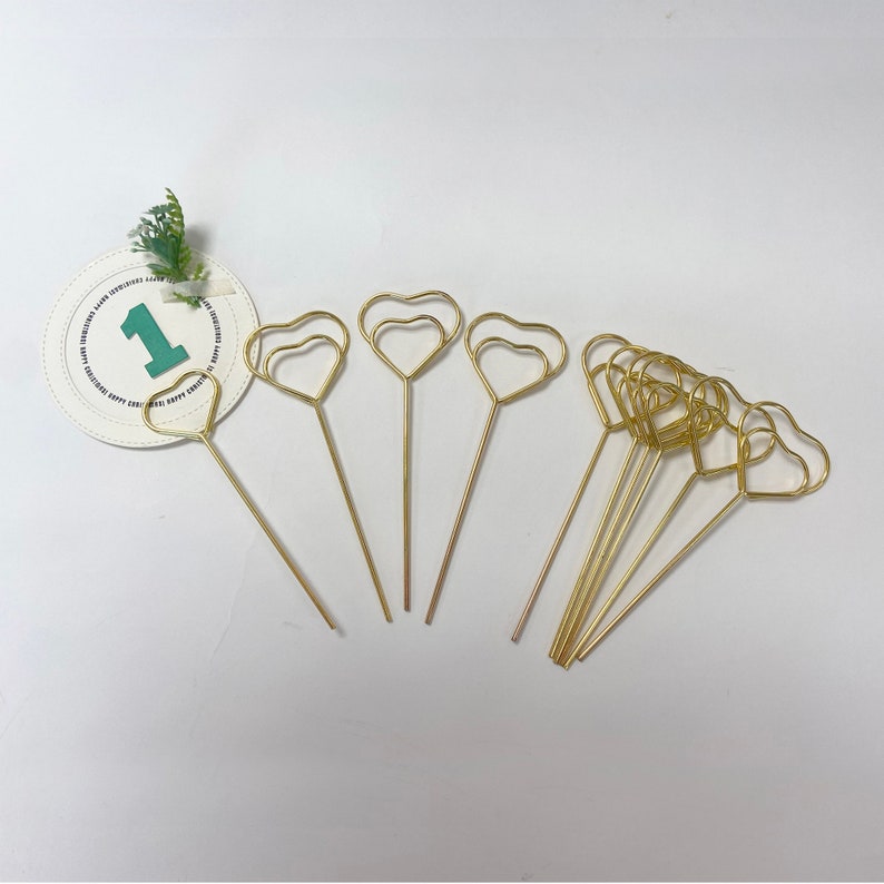 10Pcs Heart Shaped Wire table number holder, Wire Memo Holder Clips, Sign Holder, Escort Card Display, Namecard Holder, Picks 2 colors 2size image 4