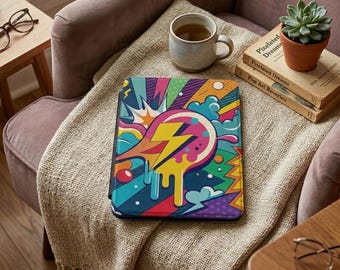 ポップアートのライトニングハートKindleケース | カラフルでレトロなコミック電子書籍リーダーカバー