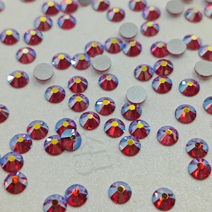 144 Swarovski Kristalle 2058 2088 Light Siam AB Strass Cabochons, ohne Hotfix - ss20