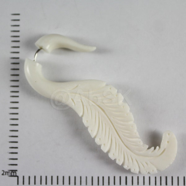1 piece Fake Plug Gauge 64mm White BUFFALO BONE FEATHER Carving Earrings J09