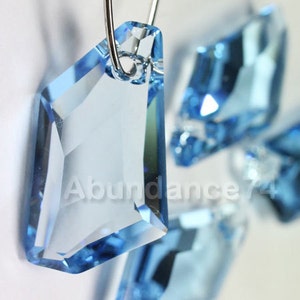 Pendentif 1 pièce en cristal autrichien De-Art 6670 AIGUE-MARINE - Disponible en 18 mm et 24 mm