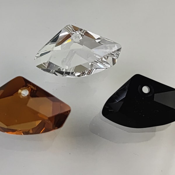Swarovski Crystal 6657 GALACTIC Horizontal Crystal Pendants 27mm Clear, Copper, Jet ( Select Colors )