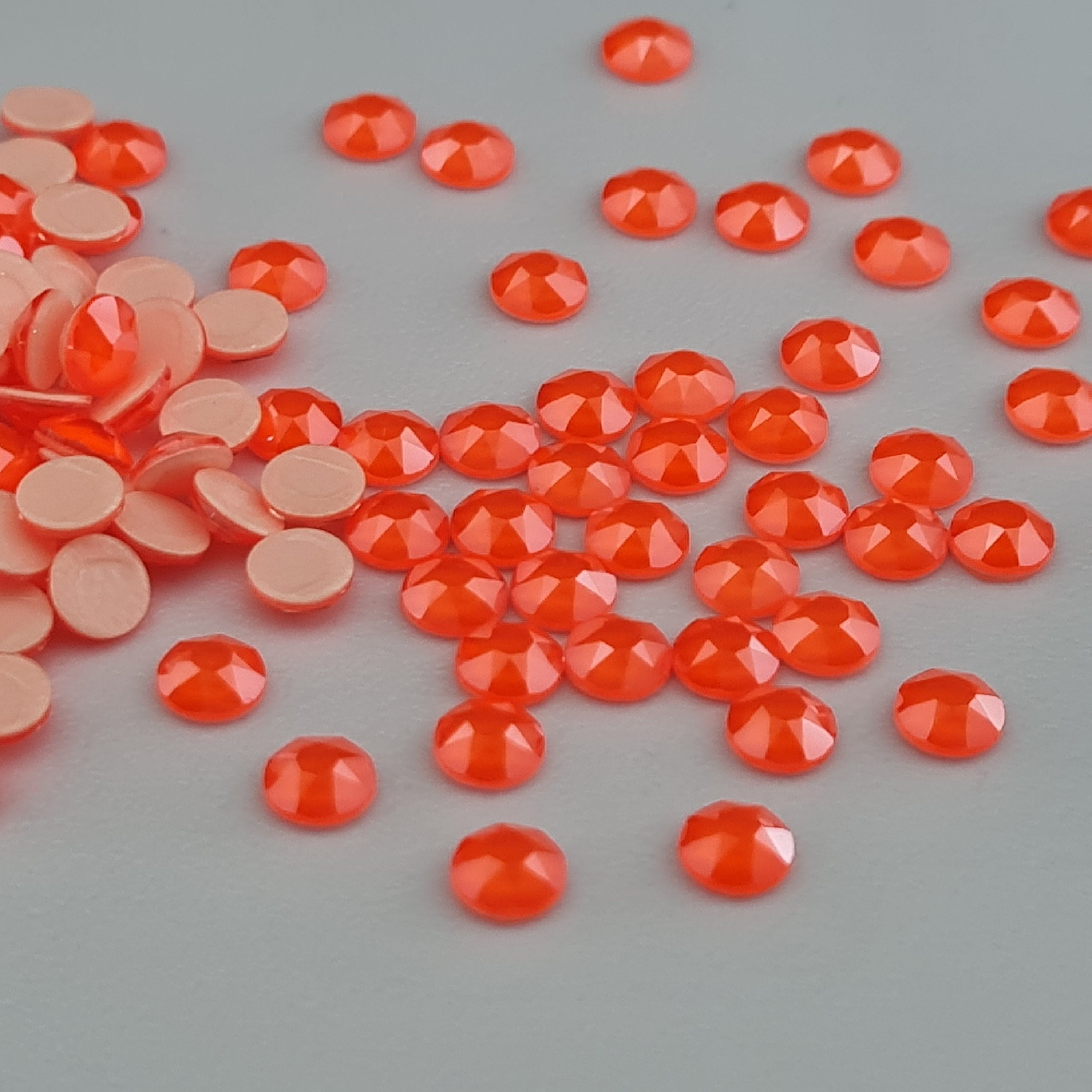 Swarovski Crystal 2028 / 2078, Electric Orange Rhinestone
