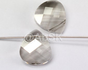 2 Stück Premium Swarovski Crystal 6012 Briolette Flat Beads Anhänger Silver Shade - 11mm