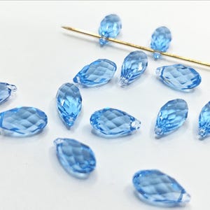 Swarovski Crystal Pendants Briolette Beads Pendant Teardrop 6010 LIGHT SAPPHIRE - Available in 11mm and 13mm ( Chose Quantity)