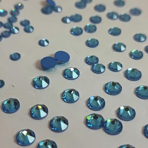 Swarovski Crystal 2088 Ocean Delite Xirius No-Hotfix Rhinestone Flatbacks - Select quantity, Available Sizes: ss12,  ss16, ss20 ( New )