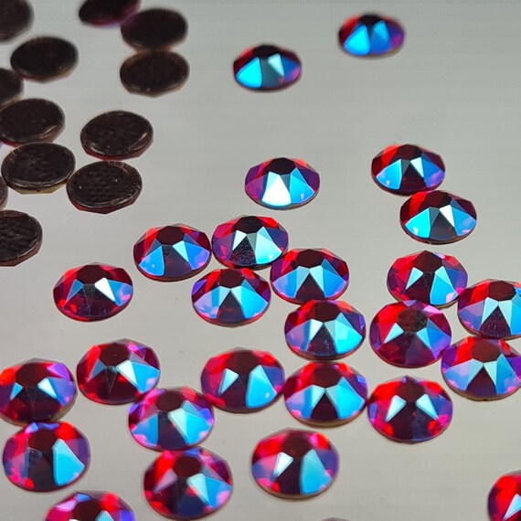 Swarovski Crystal 2078, Light Siam Shimmer ( New Effects