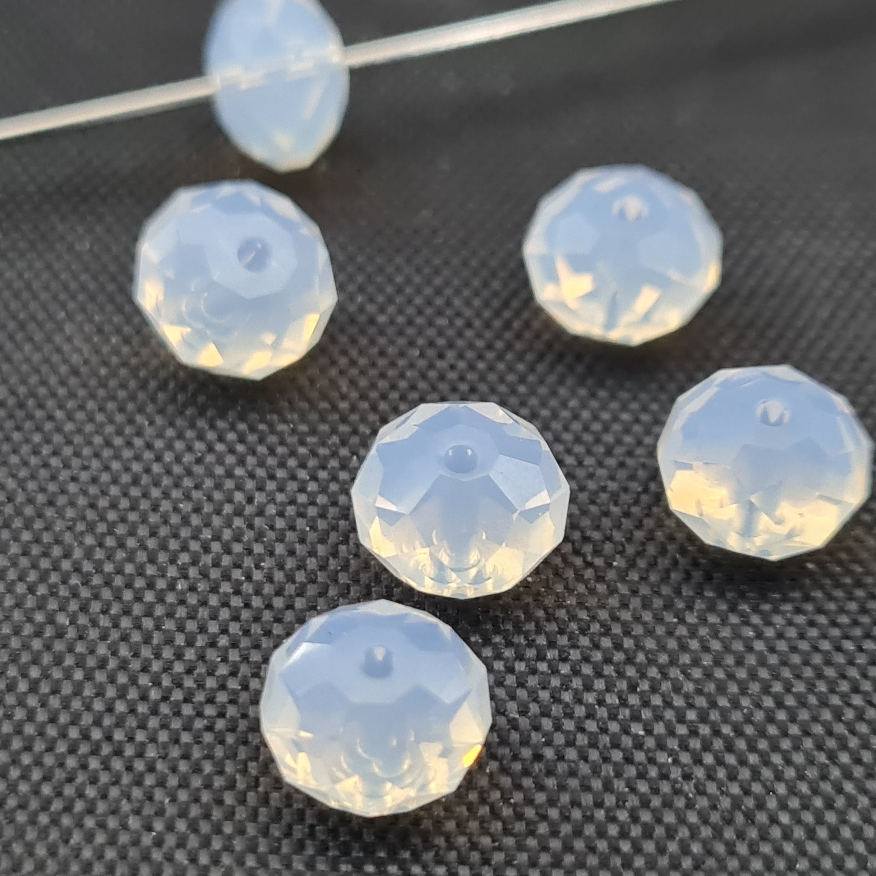 SWAROVSKI Beads 5028 / 4 Genuine Crystal Globe Beads 8mm Clear 10 pcs