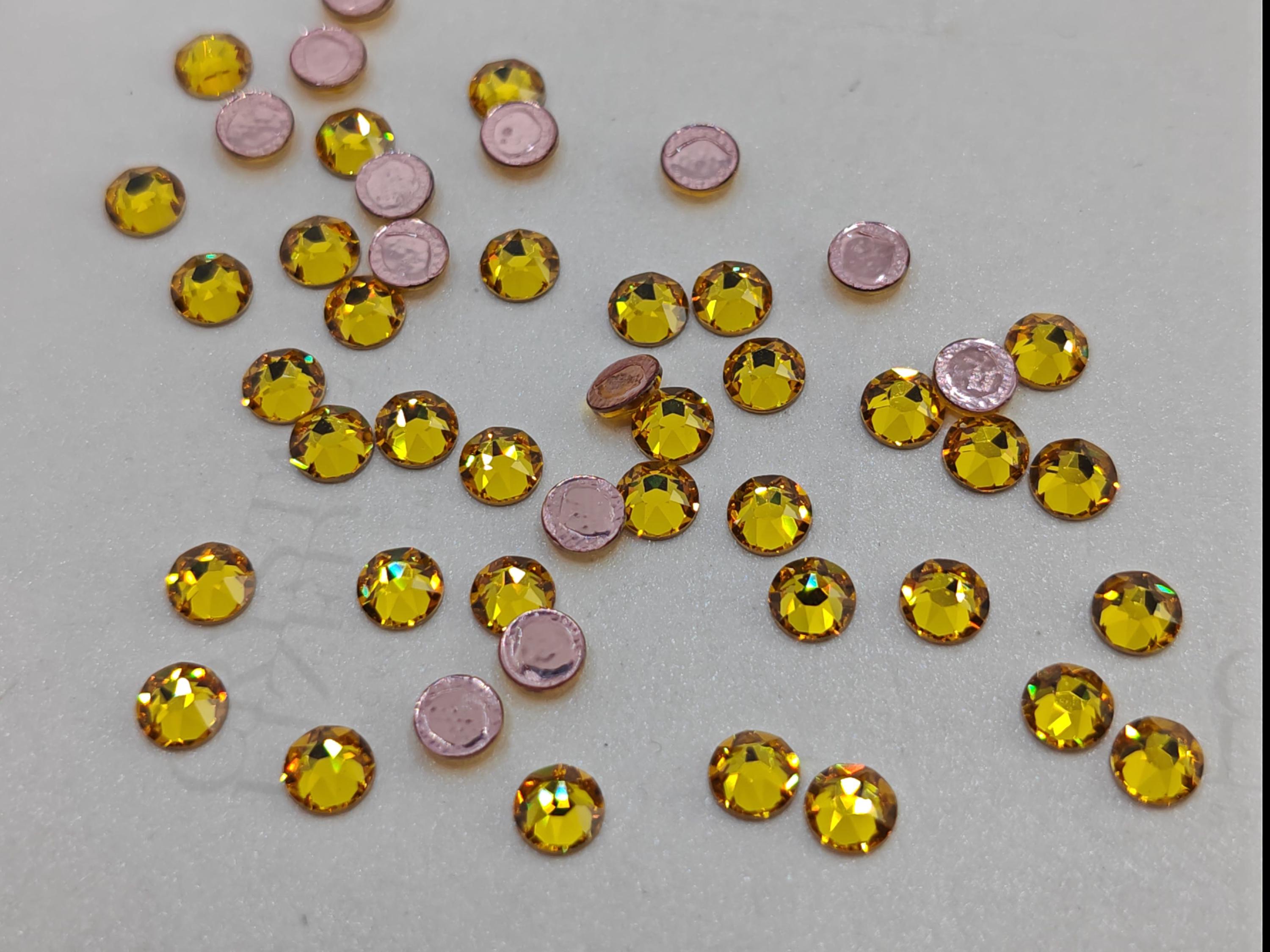 Swarovski Crystal 2000, 2028, 2038, 2078 Sunflower Hotfix and No