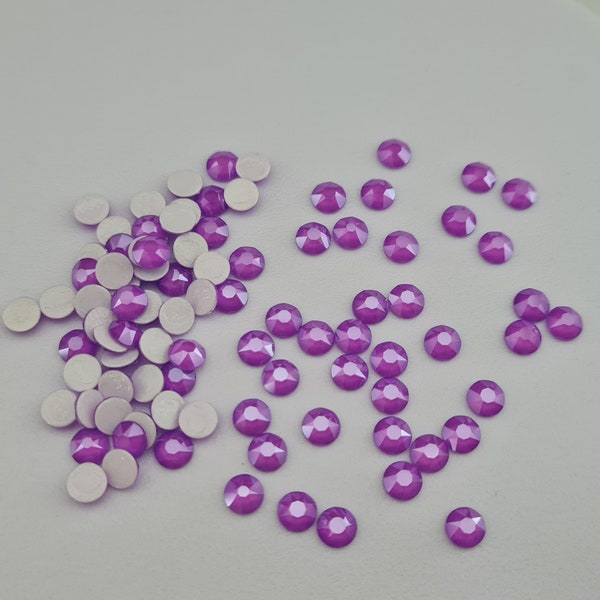 Swarovski Crystal 2028 / 2078, Electric Violet Rhinestone Flatbacks  -  Select quantity, Available Sizes:  SS20