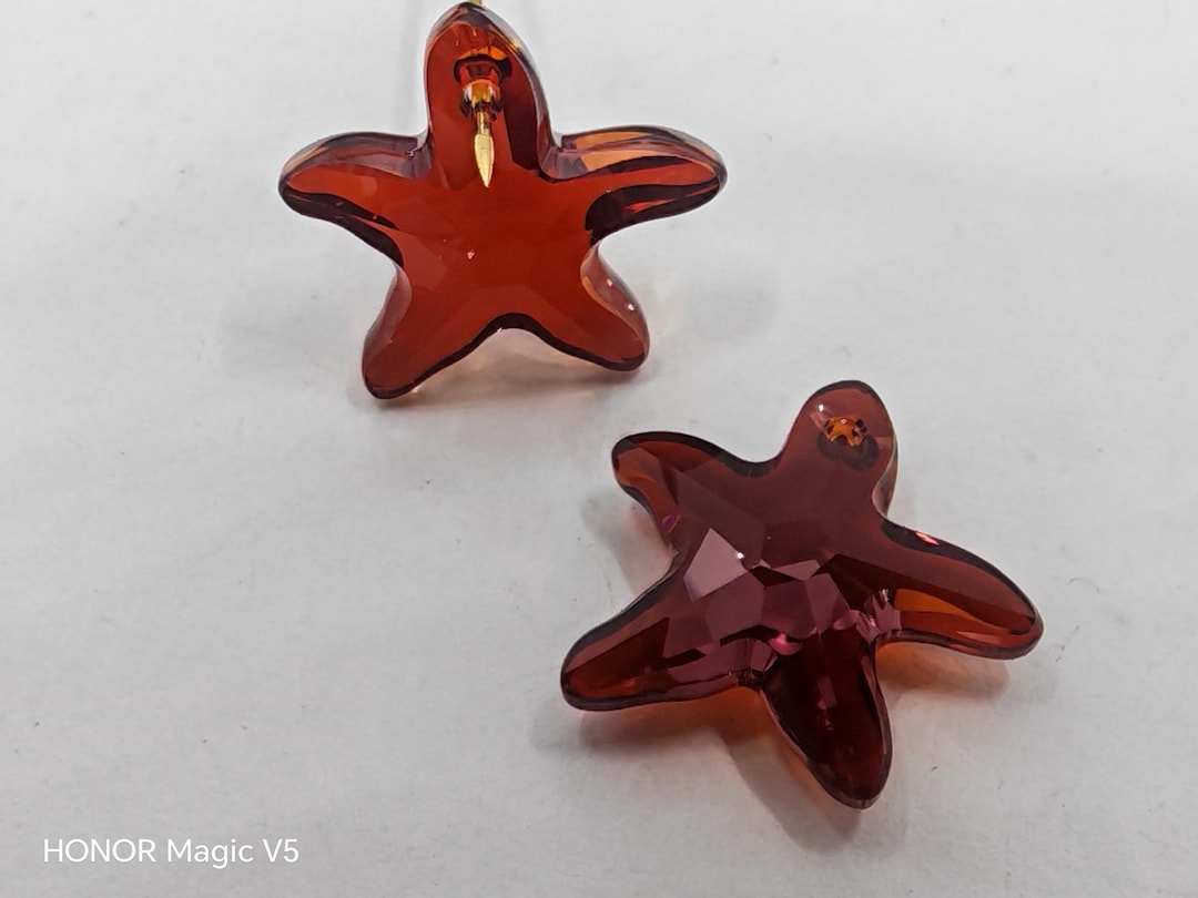 Swarovski Crystal Pendant 6721 16mm, 20mm, 28mm and 40mm Starfish