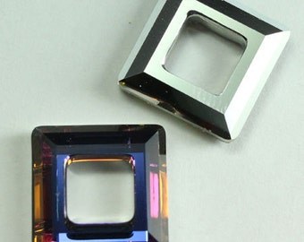 Wisiorek z fasetowaną kwadratową ramką z kryształu Swarovski 4439 VOLCANO o wymiarach 14 mm lub 20 mm (wybierz rozmiary i ilość)