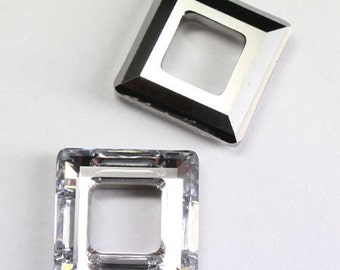 Swarovski Crystal 4439 Faceted Square Frame Pendant CAL Comet Argent Light 14mm or 20mm ( Select Sizes and Quantity )