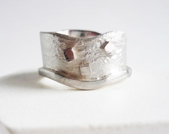 Thick ring for women, silver ring with rustic texture, wide band ring, exclusive ring for every day, heavy statement ring