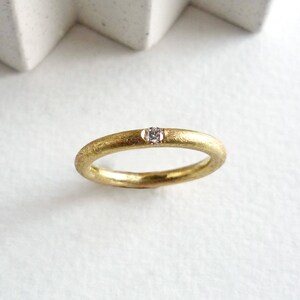 Modern wedding ring in yellow gold and white diamond, minimalist engagement ring, ring for bride and groom, MADE TO ORDER image 2