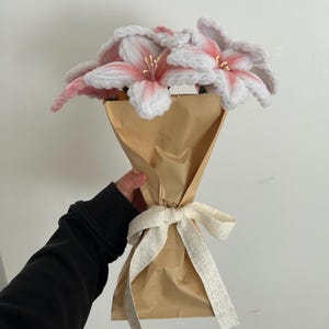 Pink & White Lily Bouquet – Handmade Pipe Cleaner Flowers, Faux Floral Gift, Custom Order image 5