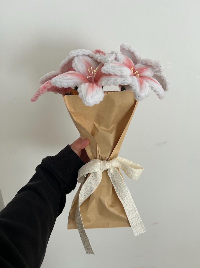 Pink & White Lily Bouquet – Handmade Pipe Cleaner Flowers, Faux Floral Gift, Custom Order image 5