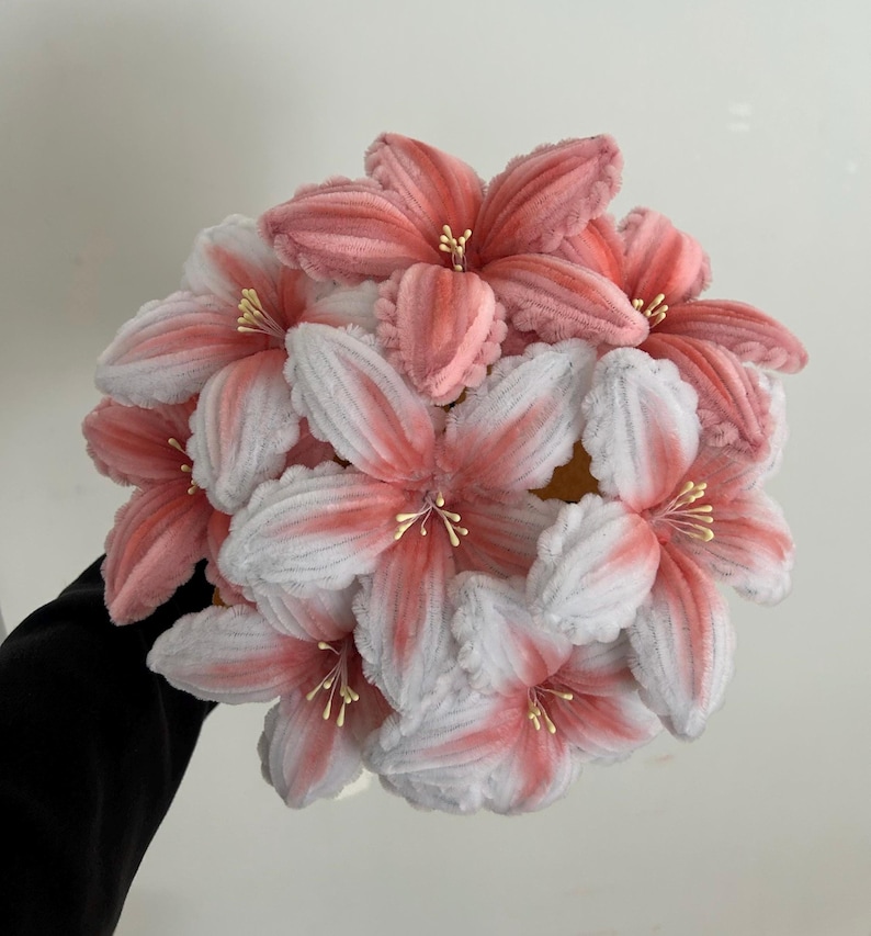 Pink & White Lily Bouquet – Handmade Pipe Cleaner Flowers, Faux Floral Gift, Custom Order image 2