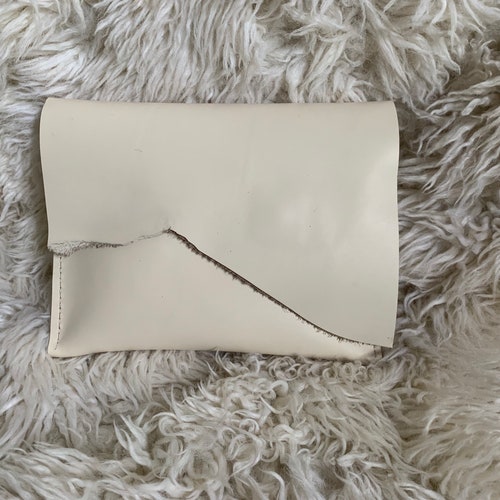 Distressed Vanilla hotsell Clutch #2123