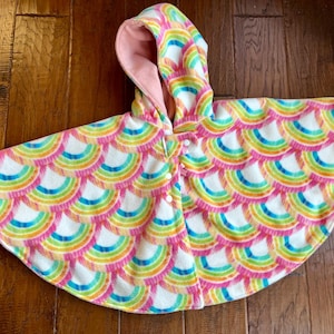 Multicolor Rainbow print Car Seat Poncho, Baby size Car Seat Poncho, 12-24 month Fleece poncho, Fleece baby cape car coat, Rainbow