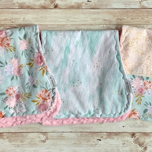 Pale mint,pink, gold Flower baby girl bib and burp cloth set, Floral baby shower, Newborn girl gift, wildflower baby nursery and shower.