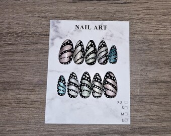 Cat eye-pressade naglar med fjärilsmotiv