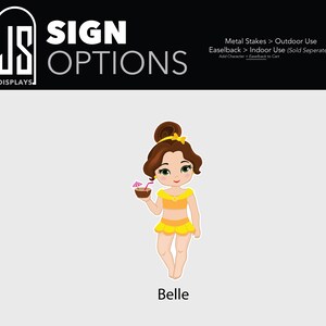 Puede incluir: Ilustraci&oacute;n de dibujos animados de Bella con un traje de ba&ntilde;o amarillo y naranja sosteniendo una bebida tropical con un paraguas rosa. La imagen incluye el texto "Belle" y "Sign Options".