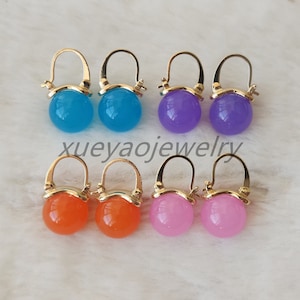 Boucles d&#39;oreilles pendantes en jade 12 mm : créoles en pierres précieuses colorées