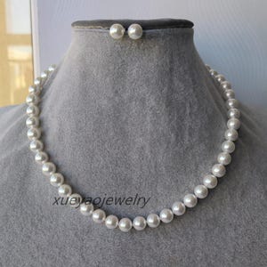 set di gioielli, collana e orecchini con perle di conchiglia bianche da 8 mm