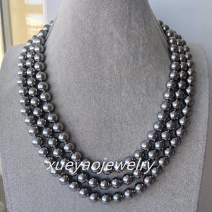 Dark Gray Shell Pearl Necklace: 3-Row Mother of Pearl