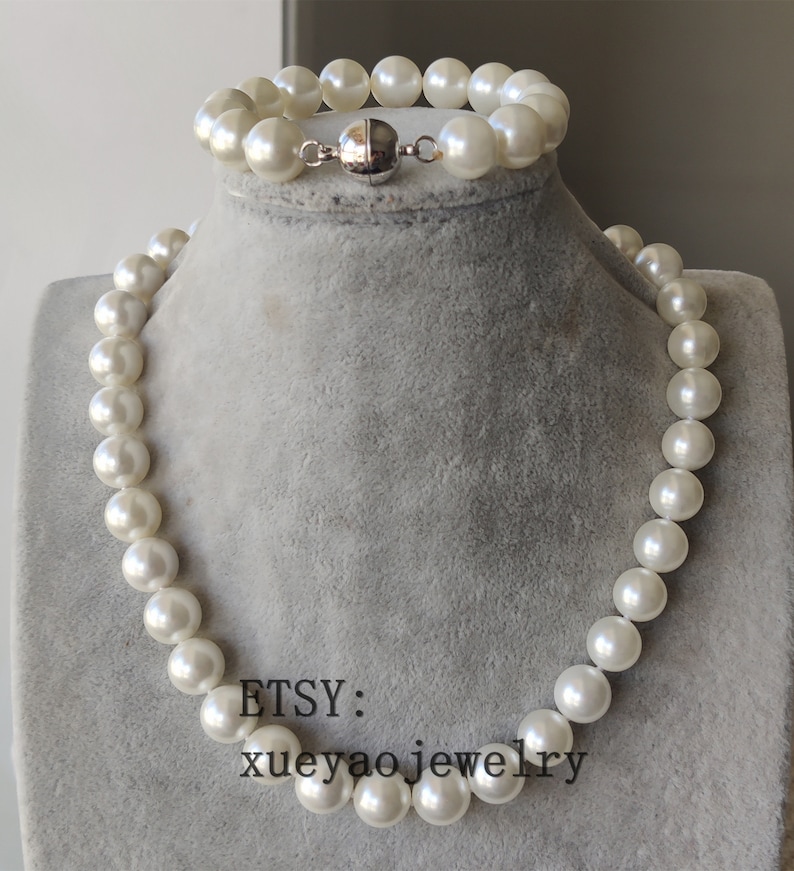12 mm white shell pearl necklace /& bracelet set Jewelry Set