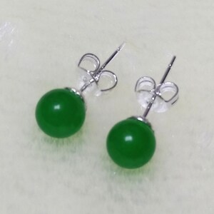 jade earring 6mm green jade stud earrings image 2