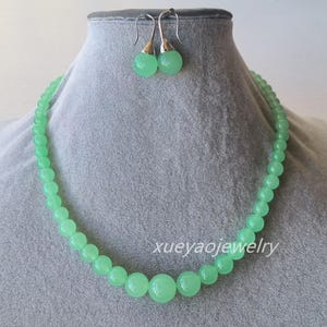 JADE SET - 6-14mm light green jade  necklace earrings(12mm)  set