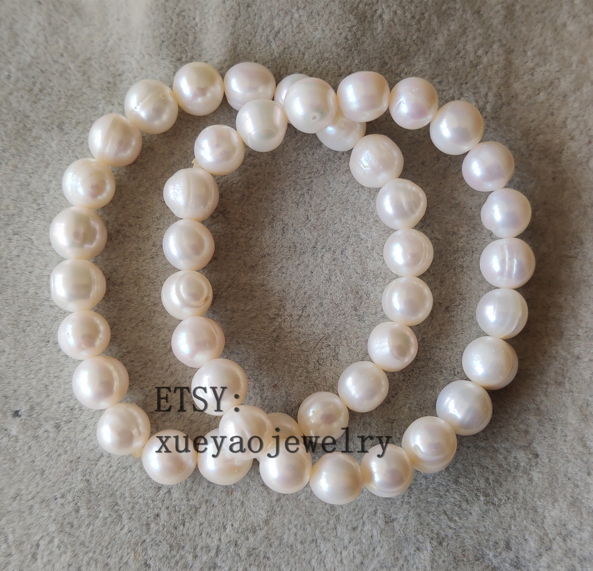 White Polished Shell Pearl Round Beads Elastic Bracelet at Rs 200 in Jaipur